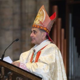 Sabato Santo, Veglia pasquale con l’Arcivescovo in diretta tv, radio e web